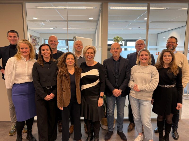 f6e4ba31 82f7 48a1 9559 6820d993ff99